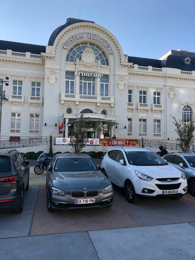 L'Etoile De Trouville 外观 照片