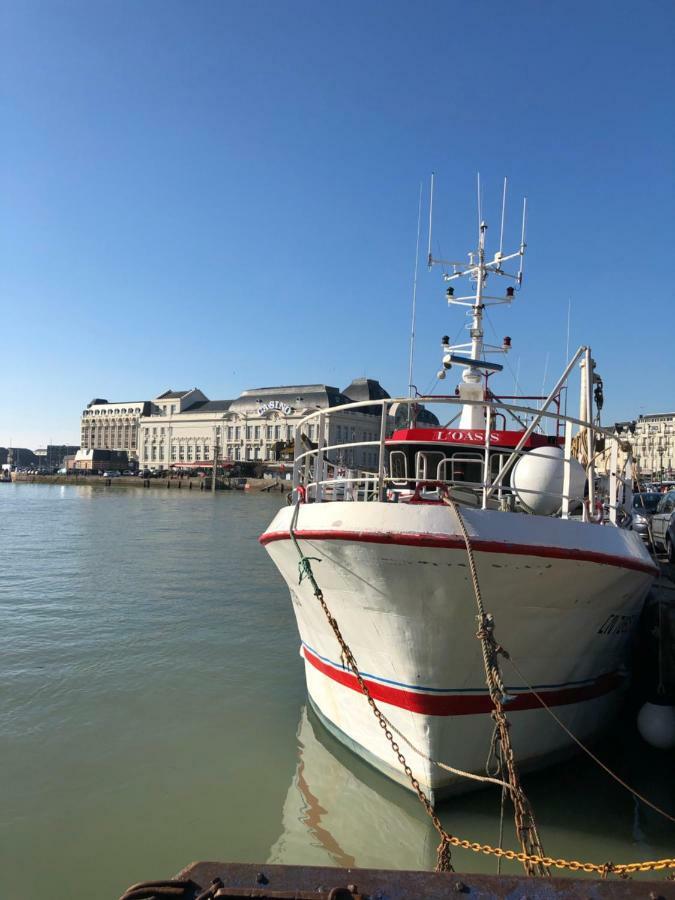L'Etoile De Trouville 外观 照片