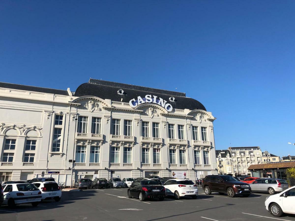 L'Etoile De Trouville 外观 照片